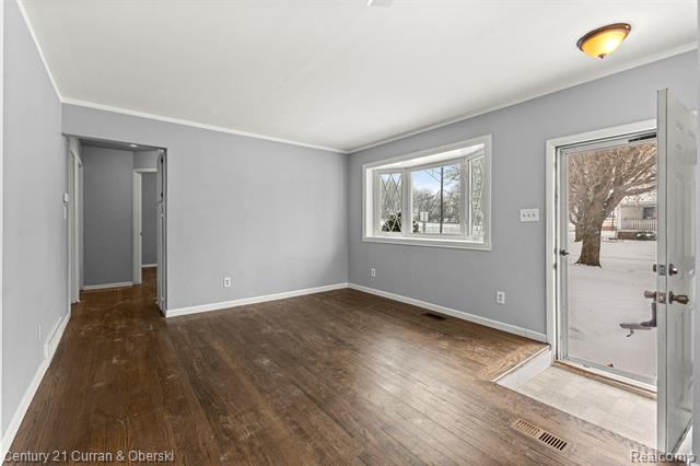 Builiding view three for 7140 Elm, Taylor, MI. 48180