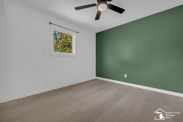 Builiding view ten for 6731 Harding, Taylor, MI. 48180