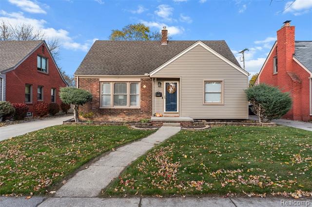 Builiding view one for 15570 Angelique, Allen Park, MI. 48101