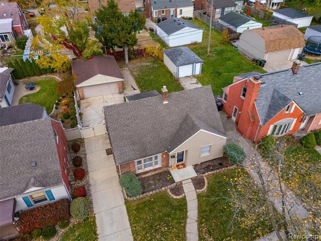 Builiding view thirty six for 15570 Angelique, Allen Park, MI. 48101