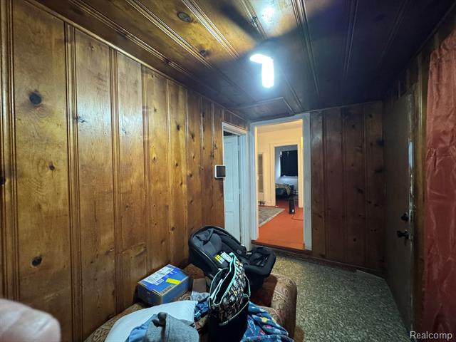 Builiding view twelve for 4228 9Th, Ecorse, MI. 48229