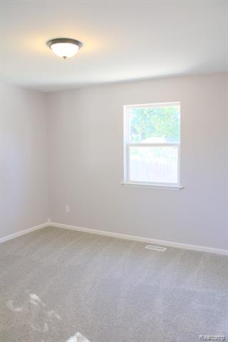 Builiding view twenty two for 1363 Empire, Lincoln Park, MI. 48146