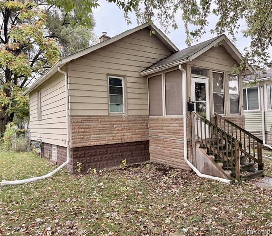 Builiding view one for 70 Broadway, Ecorse, MI. 48229