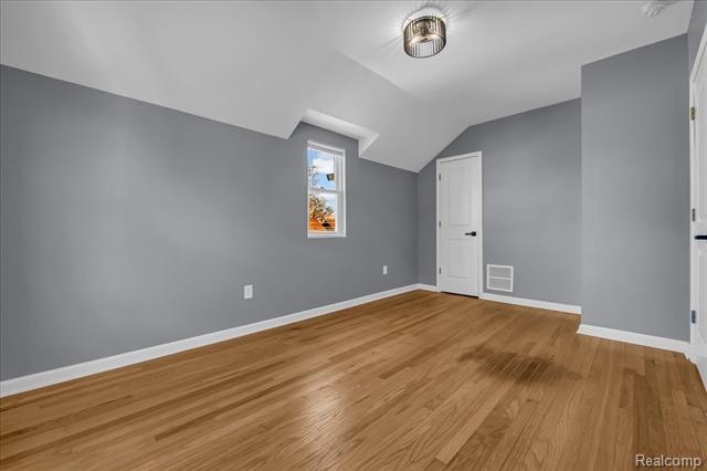 Builiding view twenty one for 15776 Mclain, Allen Park, MI. 48101