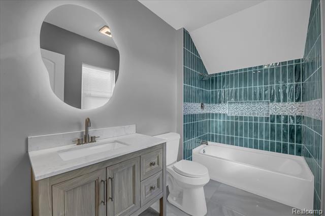 Builiding view twenty two for 15776 Mclain, Allen Park, MI. 48101