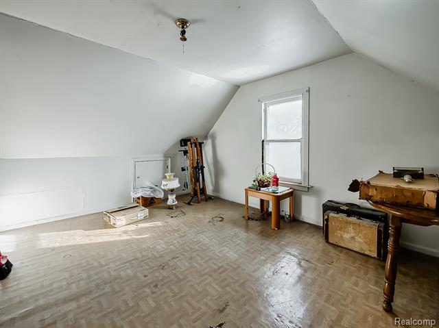 Builiding view ten for 47 E Auburn, Ecorse, MI. 48229