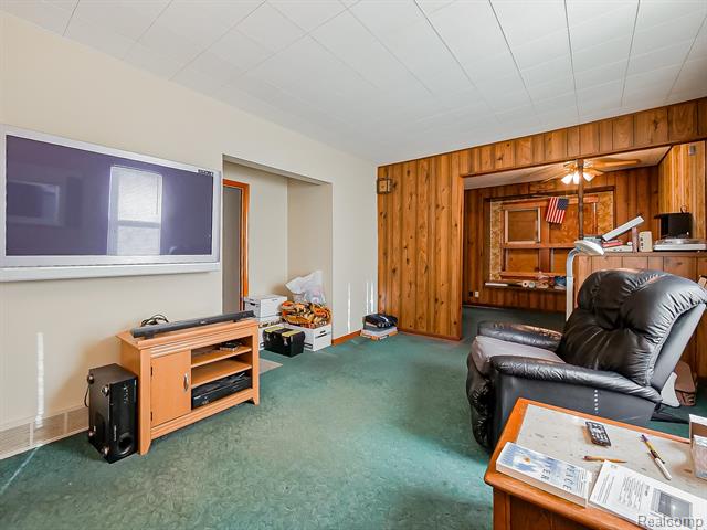 Builiding view two for 47 E Auburn, Ecorse, MI. 48229