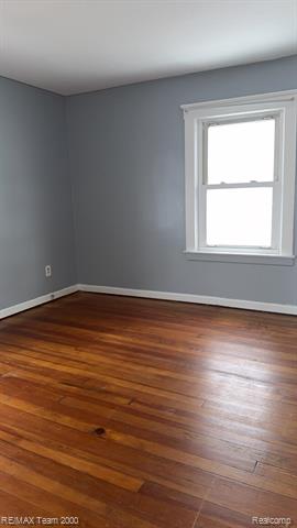 Builiding view eleven for 1576 Morris, Lincoln Park, MI. 48146