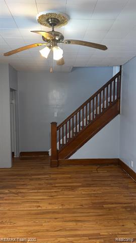 Builiding view two for 1576 Morris, Lincoln Park, MI. 48146