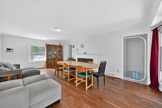 Builiding view nine for 14000 Wales, Oak Park, MI. 48237
