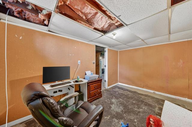 Builiding view thirty four for 14000 Wales, Oak Park, MI. 48237