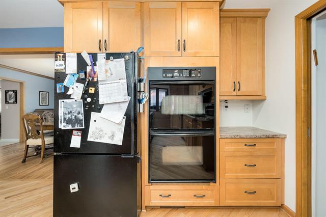 Builiding view eight for 16940 Jeanette, Southfield, MI. 48075