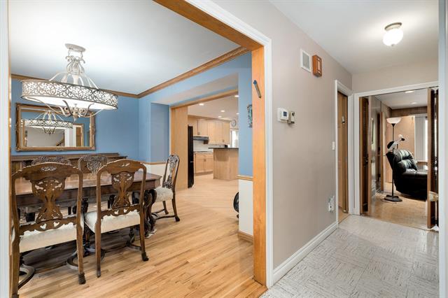 Builiding view eighteen for 16940 Jeanette, Southfield, MI. 48075