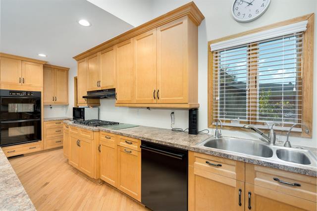 Builiding view five for 16940 Jeanette, Southfield, MI. 48075