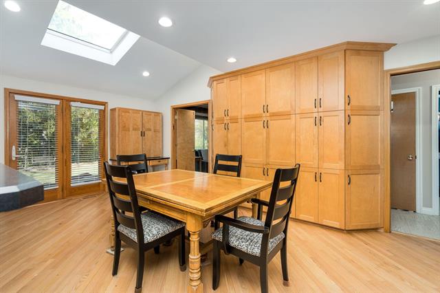 Builiding view six for 16940 Jeanette, Southfield, MI. 48075