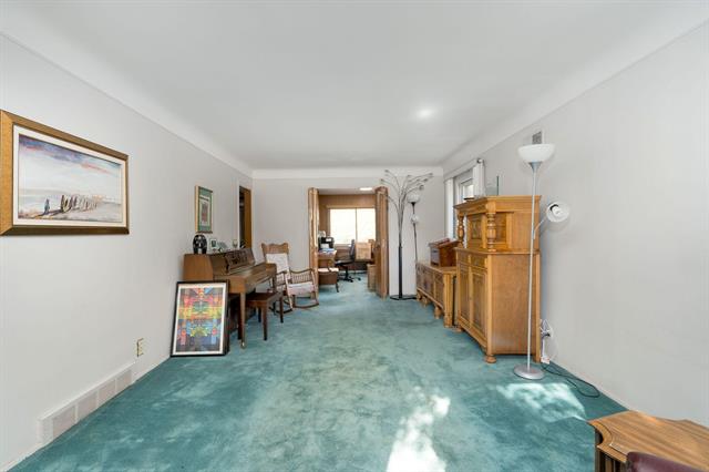 Builiding view twelve for 16940 Jeanette, Southfield, MI. 48075