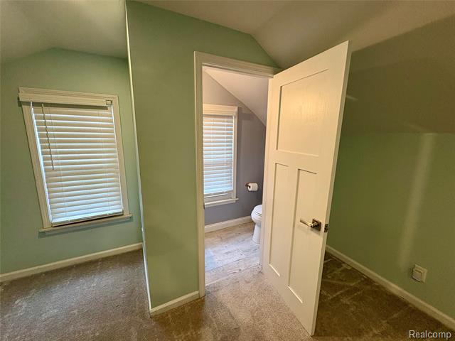 Builiding view thirty three for 15566 Horger, Allen Park, MI. 48101