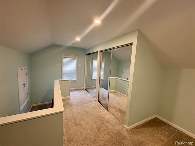 Builiding view thirty two for 15566 Horger, Allen Park, MI. 48101