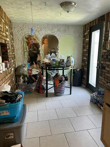 Builiding view five for 3756 19Th, Ecorse, MI. 48229