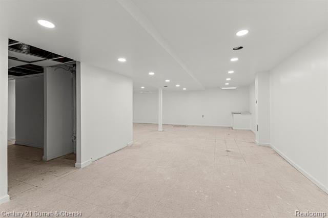 Builiding view thirty five for 37829 Stableview, Farmington, MI. 48335