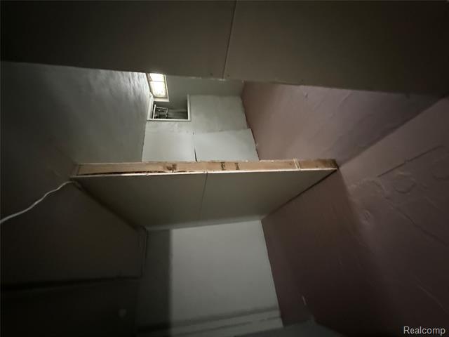 Builiding view eleven for 4139 17Th, Ecorse, MI. 48229