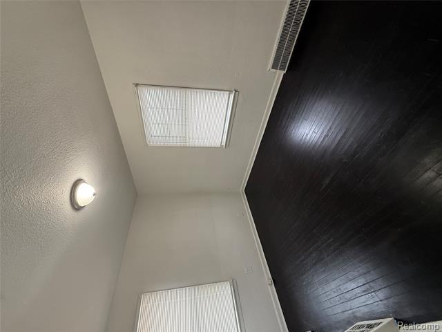 Builiding view five for 4139 17Th, Ecorse, MI. 48229