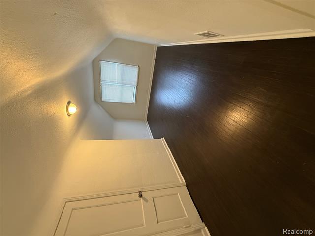 Builiding view ten for 4139 17Th, Ecorse, MI. 48229