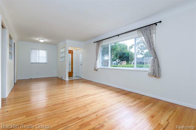 Builiding view four for 24641 Ridgedale, Oak Park, MI. 48237