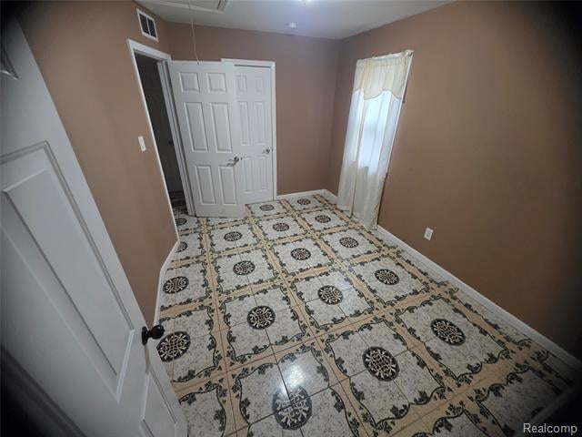 Builiding view seven for 18948 Wall, Melvindale, MI. 48122