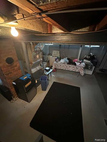 Builiding view nine for 1836 Reo, Lincoln Park, MI. 48146