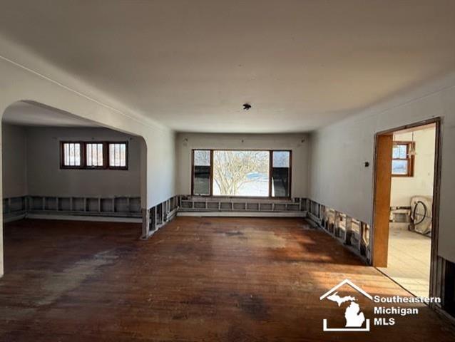 Builiding view five for 28264 Waltz, New Boston, MI. 48164