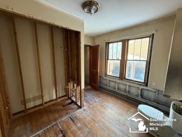 Builiding view thirteen for 28264 Waltz, New Boston, MI. 48164