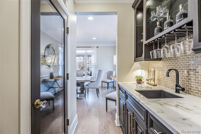 Builiding view eight for 149 S Union, Plymouth, MI. 48170