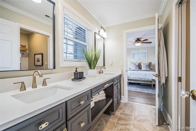 Builiding view fifty one for 149 S Union, Plymouth, MI. 48170