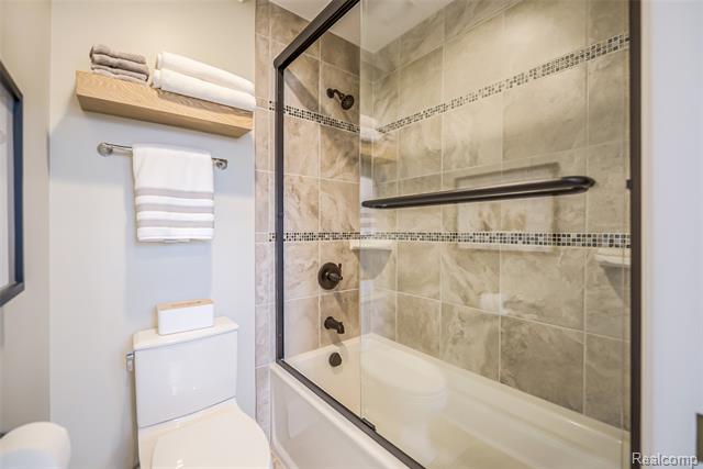 Builiding view fifty two for 149 S Union, Plymouth, MI. 48170