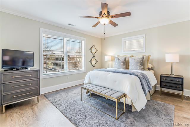 Builiding view forty nine for 149 S Union, Plymouth, MI. 48170