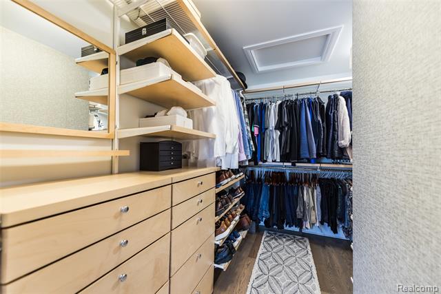 Builiding view forty three for 149 S Union, Plymouth, MI. 48170