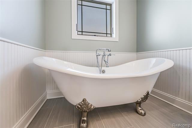 Builiding view forty two for 149 S Union, Plymouth, MI. 48170