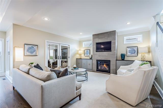 Builiding view nineteen for 149 S Union, Plymouth, MI. 48170