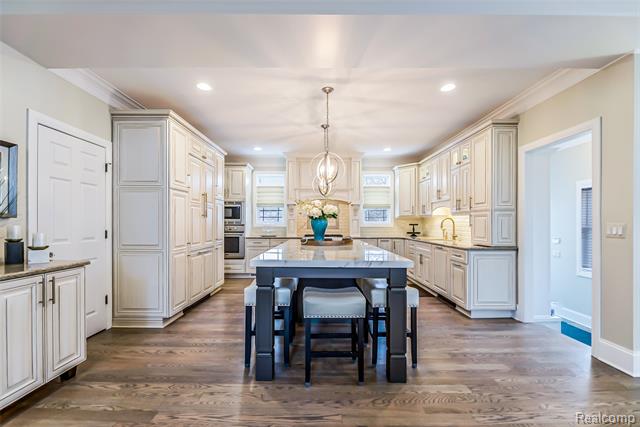 Builiding view ten for 149 S Union, Plymouth, MI. 48170