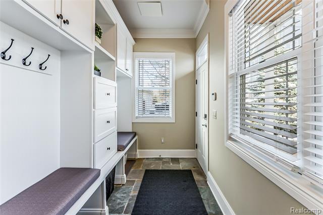 Builiding view thirty two for 149 S Union, Plymouth, MI. 48170