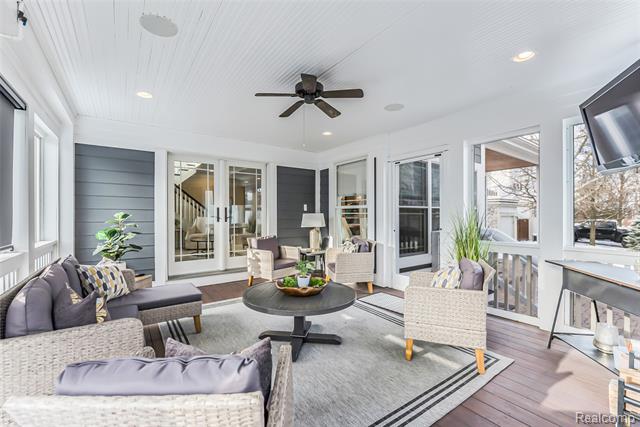 Builiding view twenty four for 149 S Union, Plymouth, MI. 48170