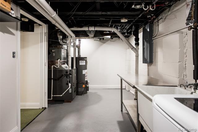 Builiding view forty three for 3150 Horton, Ferndale, MI. 48220