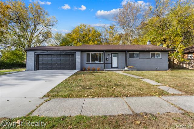 Builiding view one for 24701 Scotia, Oak Park, MI. 48237