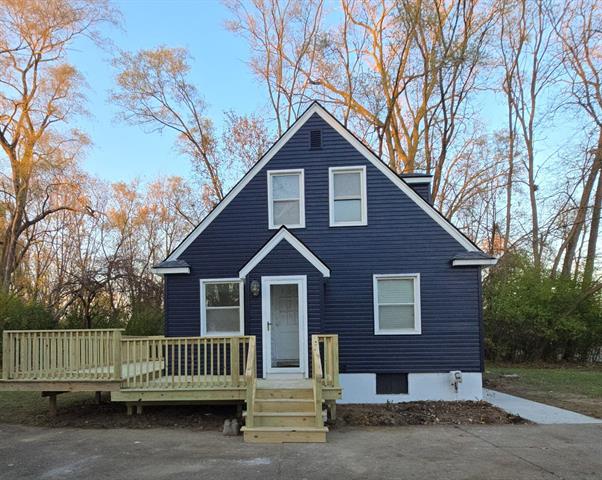 Builiding view two for 25725 Dunbar, Southfield, MI. 48033