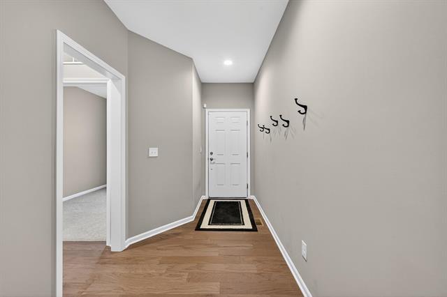 Builiding view eighty four for 2994 Montana Way, Ann Arbor, MI. 48105