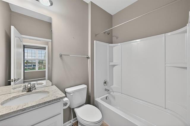 Builiding view eighty for 2994 Montana Way, Ann Arbor, MI. 48105