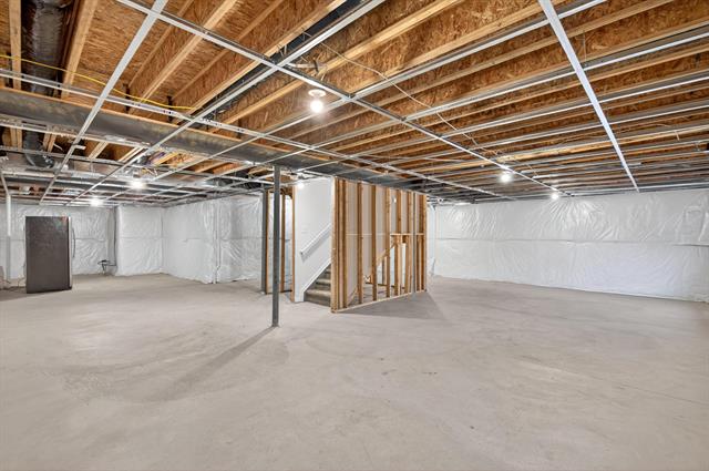 Builiding view fifty four for 2994 Montana Way, Ann Arbor, MI. 48105