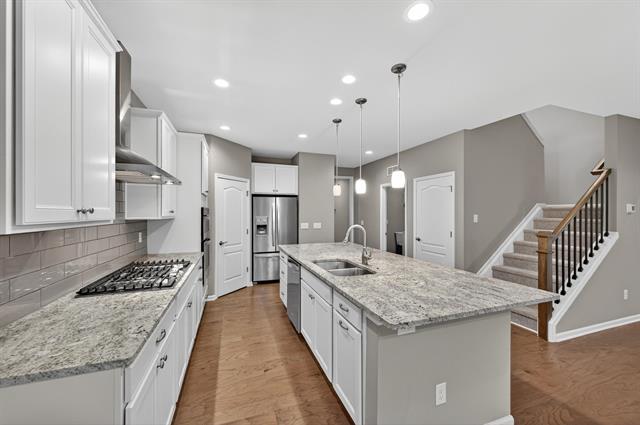 Builiding view forty two for 2994 Montana Way, Ann Arbor, MI. 48105