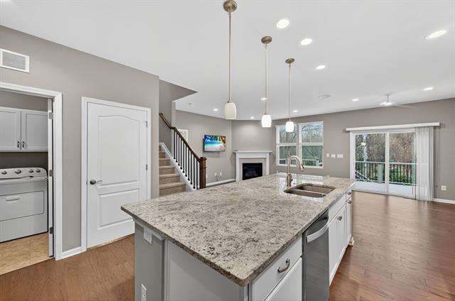 Builiding view seventy eight for 2994 Montana Way, Ann Arbor, MI. 48105